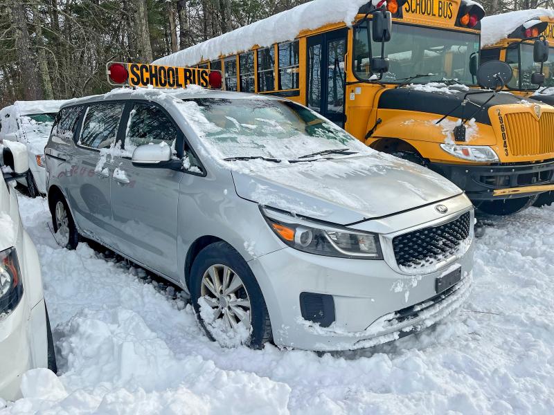 Фото 1 - KIA SEDONA