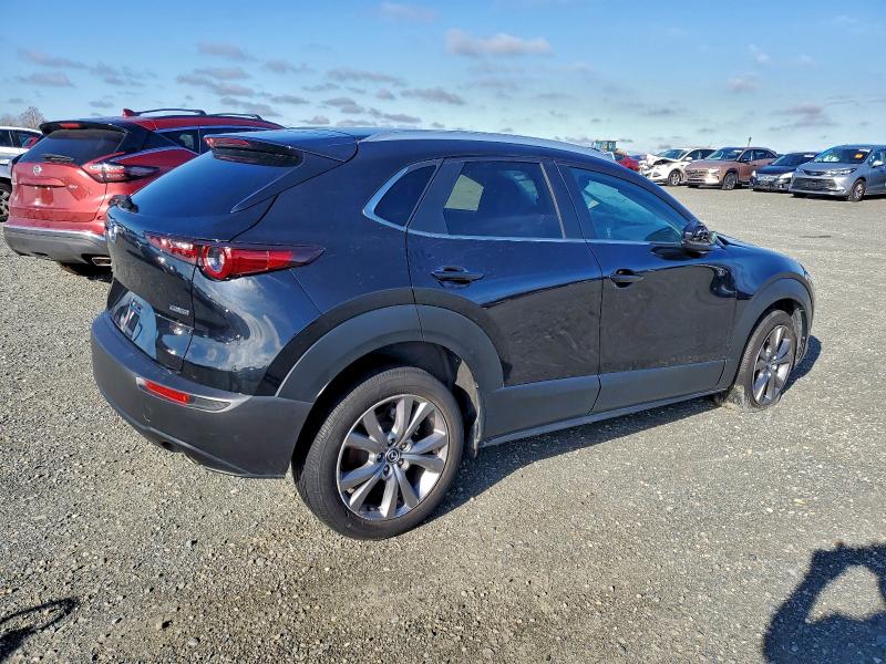 Фото 3 - MAZDA CX30