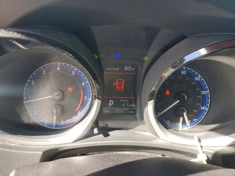 Фото 9 - TOYOTA COROLLA