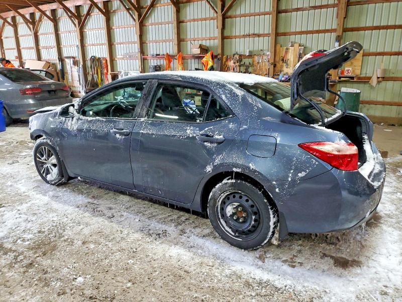 Фото 2 - TOYOTA COROLLA