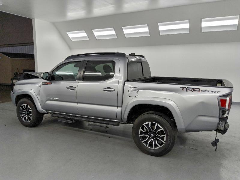 Фото 2 - TOYOTA TACOMA