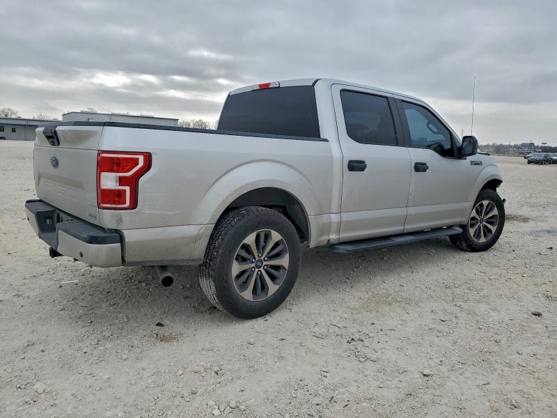 Фото 3 - FORD F-150