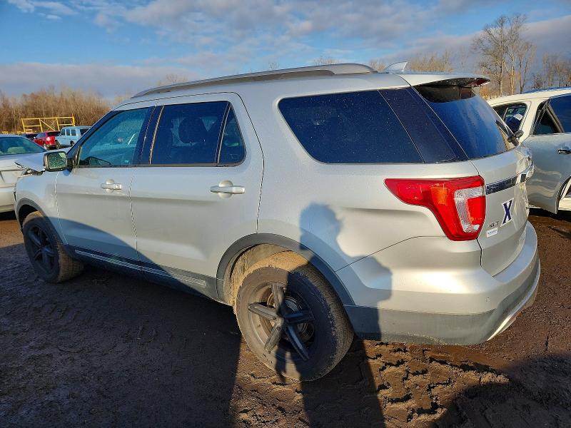 Фото 2 - FORD EXPLORER