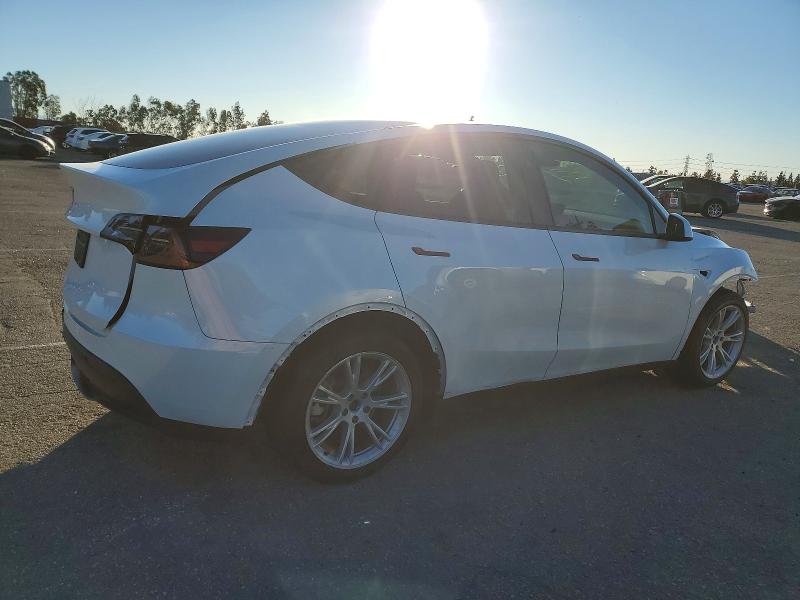 Фото 3 - TESLA MODEL Y