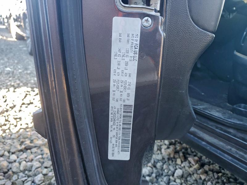 Фото 13 - DODGE CARAVAN