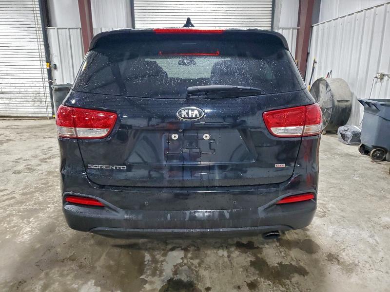 Фото 6 - KIA SORENTO