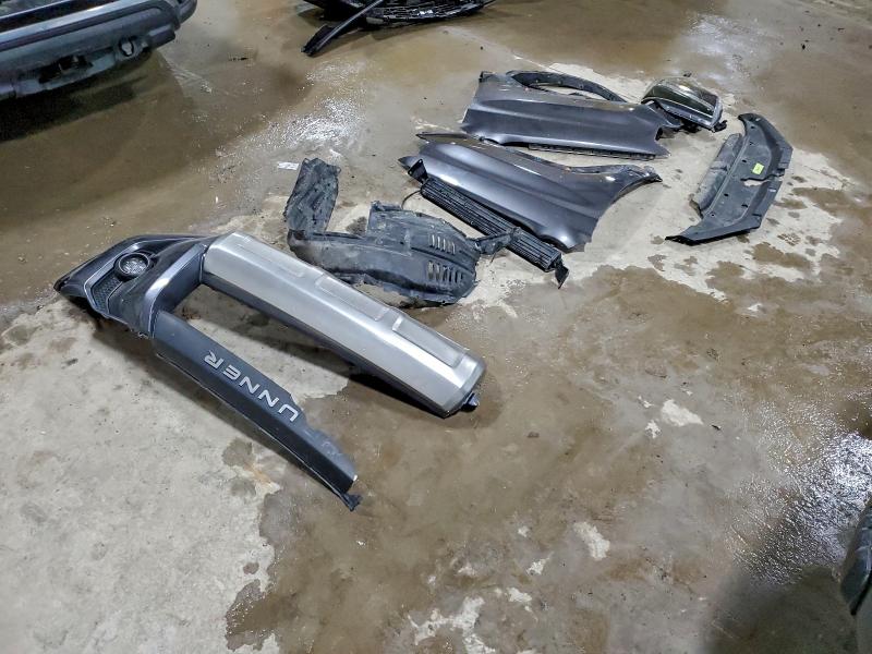 Фото 13 - TOYOTA 4RUNNER