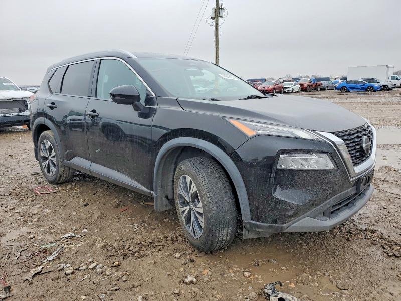 Фото 4 - NISSAN ROGUE