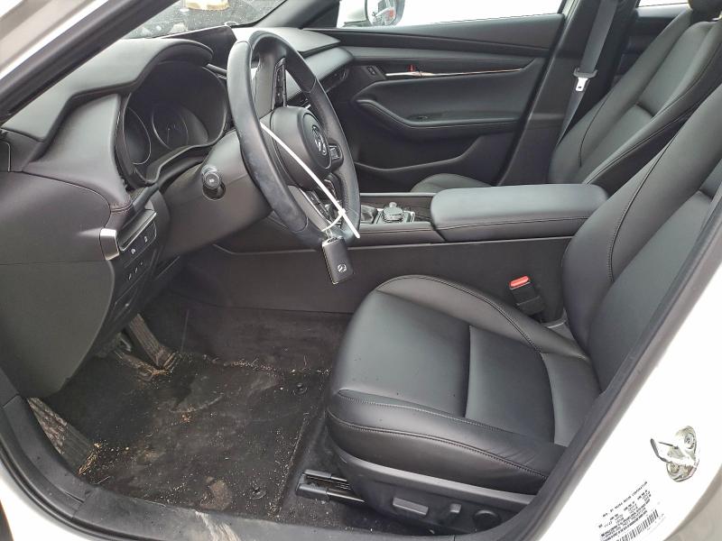 Фото 7 - MAZDA 3