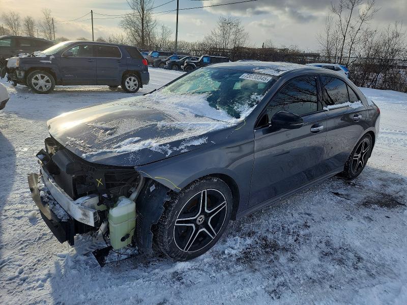 Фото 1 - MERCEDES-BENZ A-CLASS
