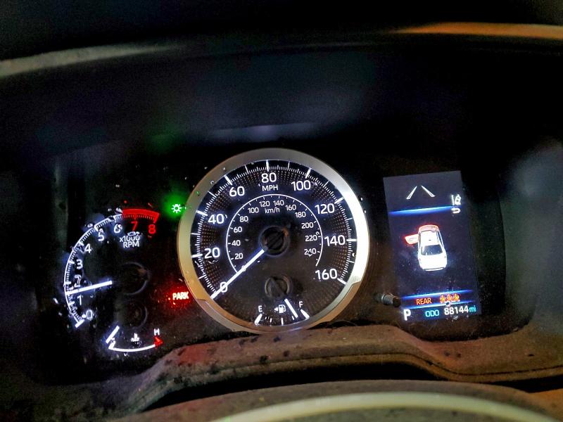 Фото 9 - TOYOTA COROLLA