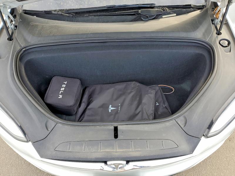 Фото 12 - TESLA MODEL X