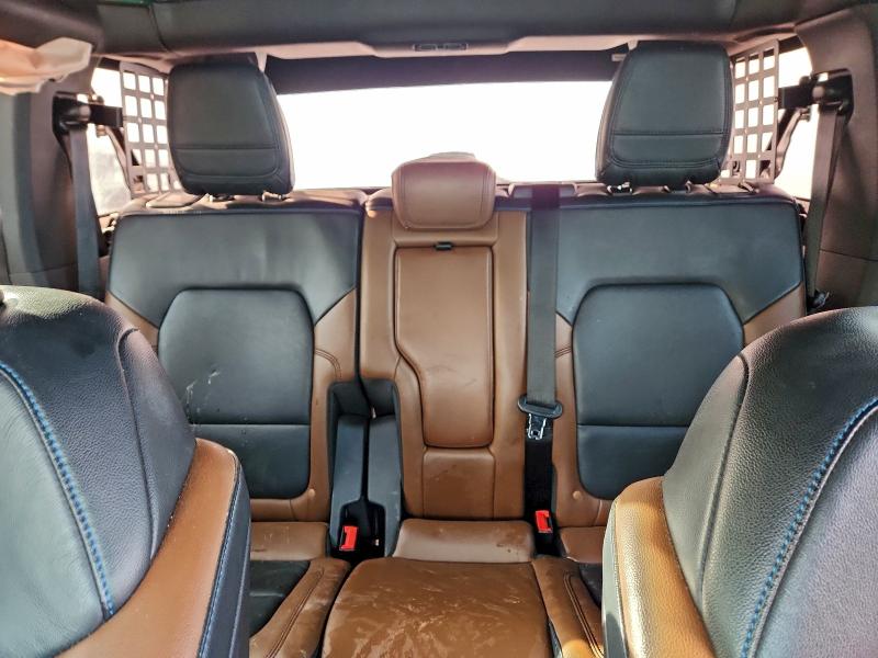 Фото 10 - FORD BRONCO