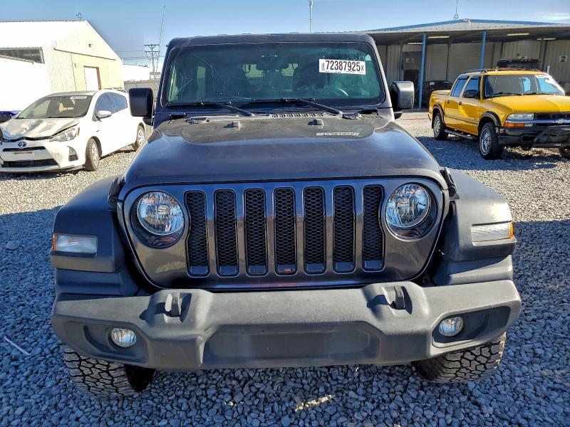 Фото 5 - JEEP WRANGLER