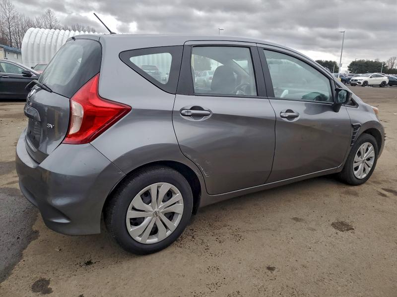 Фото 3 - NISSAN VERSA