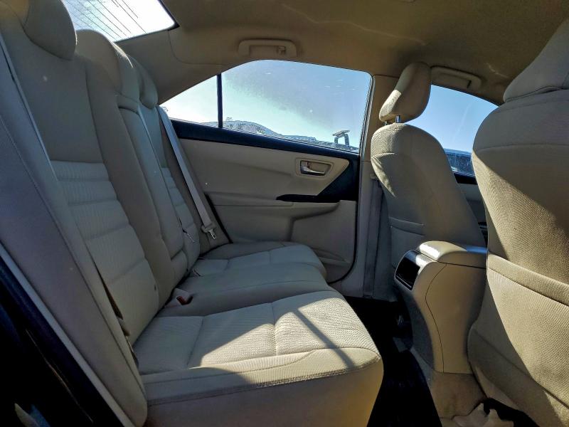 Фото 10 - TOYOTA CAMRY