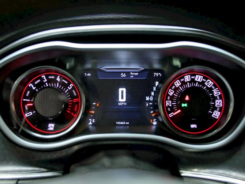 Фото 8 - DODGE CHALLENGER