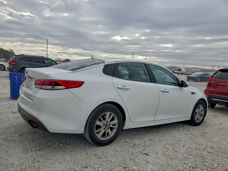 Фото 3 - KIA OPTIMA