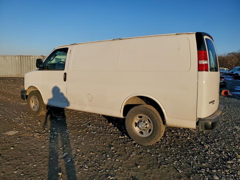 Фото 2 - CHEVROLET EXPRESS