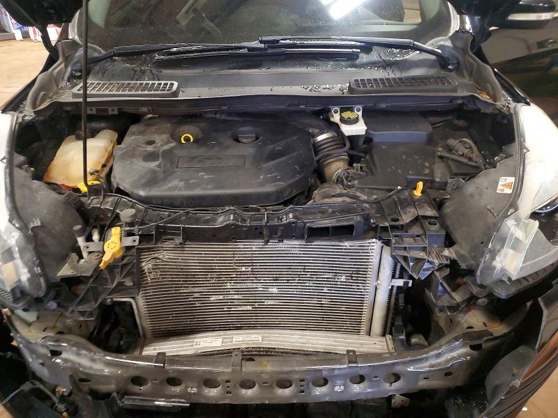 Фото 12 - FORD ESCAPE