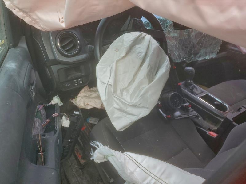 Фото 8 - TOYOTA TACOMA