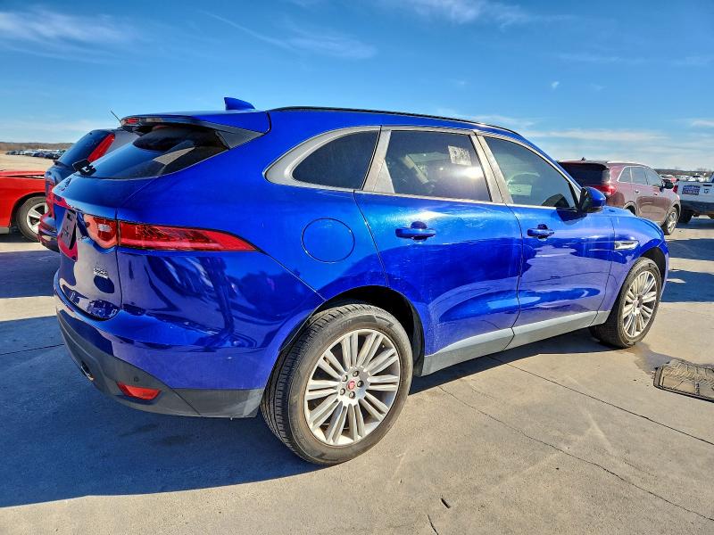 Фото 3 - JAGUAR F-PACE