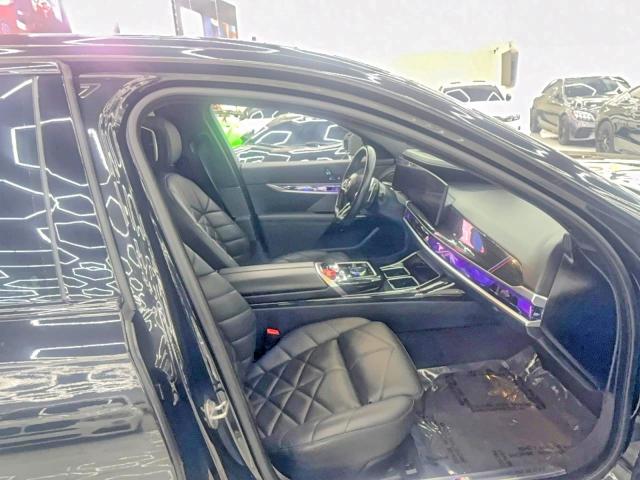 Фото 5 - BMW 7 SERIES