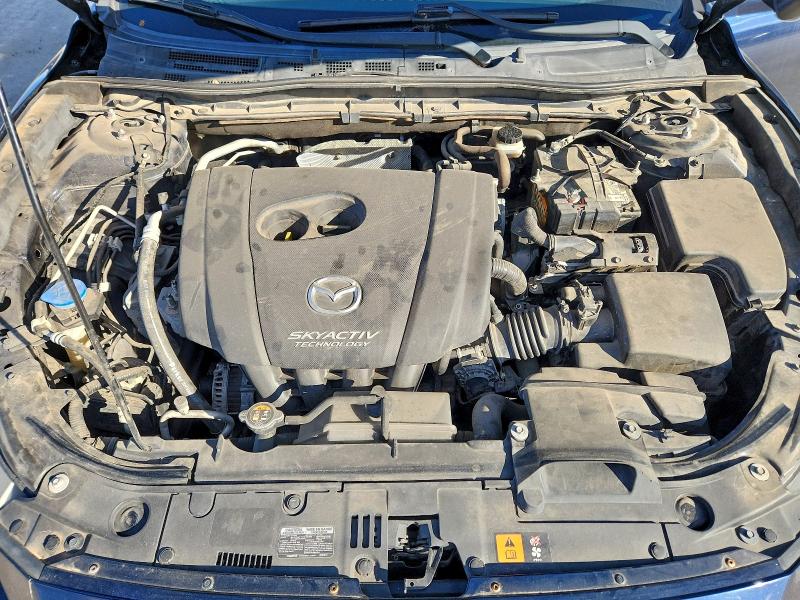 Фото 11 - MAZDA 3