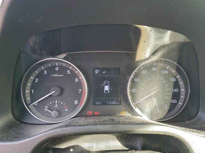 Фото 9 - HYUNDAI ELANTRA