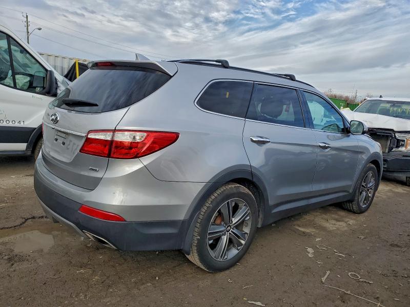 Фото 3 - HYUNDAI SANTA FE