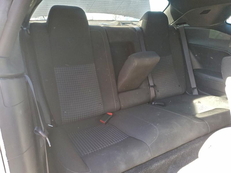 Фото 10 - DODGE CHALLENGER