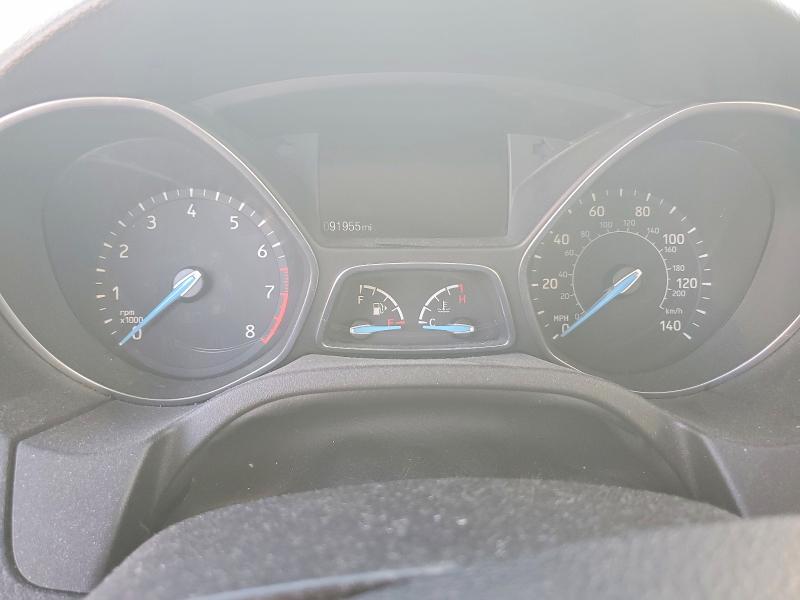 Фото 9 - FORD FOCUS