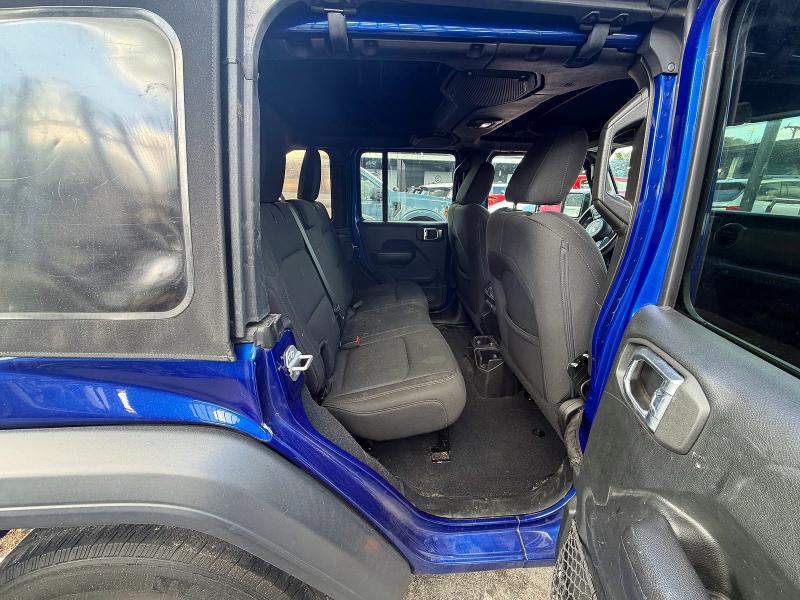 Фото 6 - JEEP WRANGLER