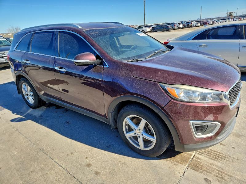 Фото 4 - KIA SORENTO