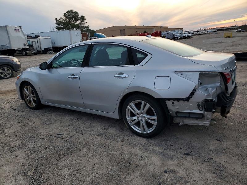 Фото 2 - NISSAN ALTIMA