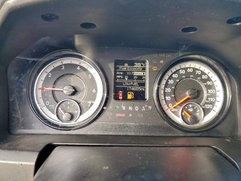 Фото 9 - RAM 1500