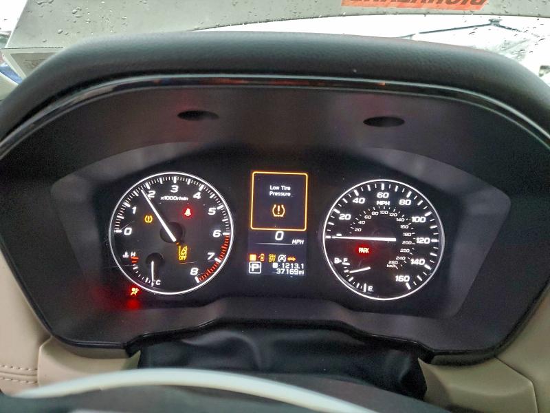 Фото 9 - SUBARU OUTBACK