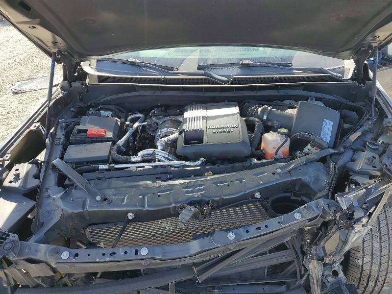 Фото 12 - GMC YUKON