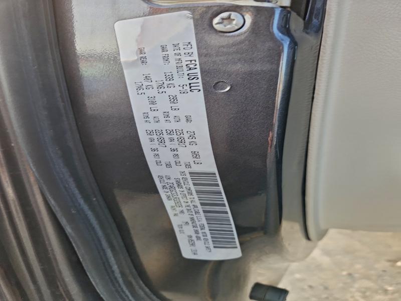 Фото 13 - DODGE CARAVAN