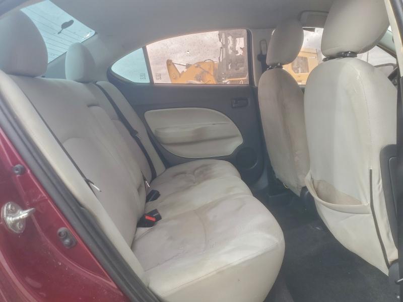 Фото 10 - MITSUBISHI MIRAGE