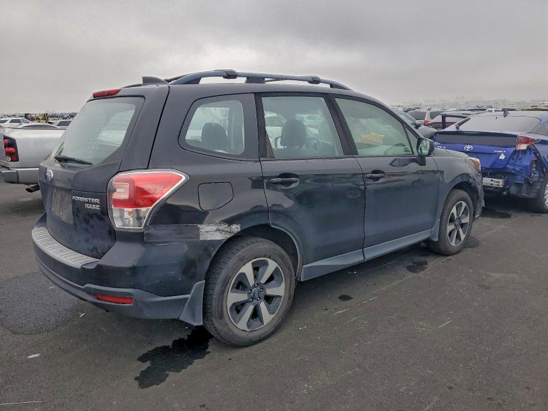 Фото 3 - SUBARU FORESTER