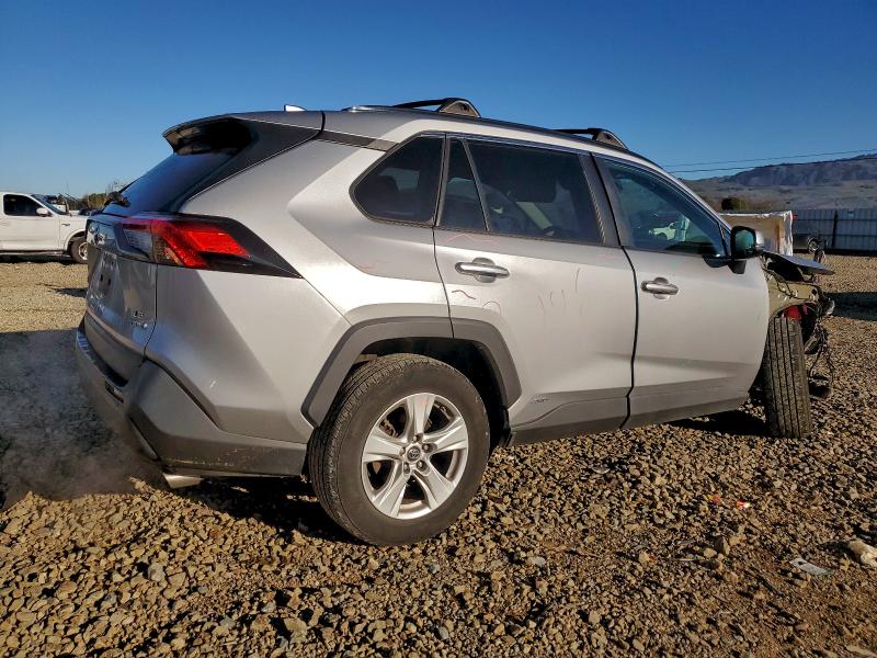 Фото 3 - TOYOTA RAV4