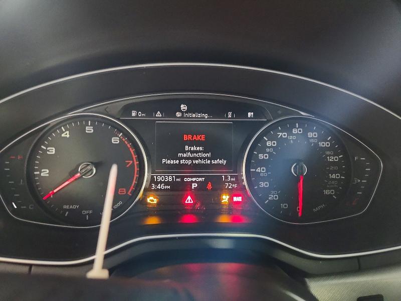 Фото 9 - AUDI A4