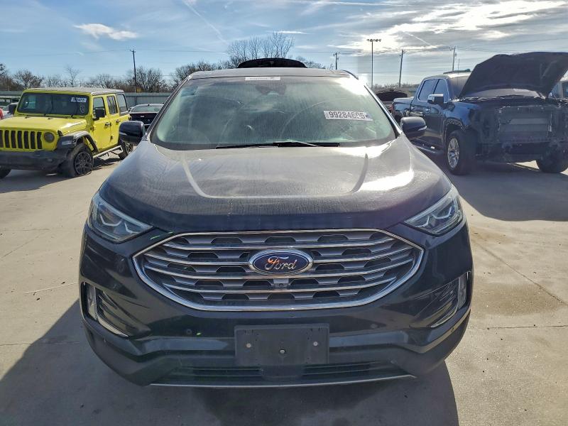 Фото 5 - FORD EDGE