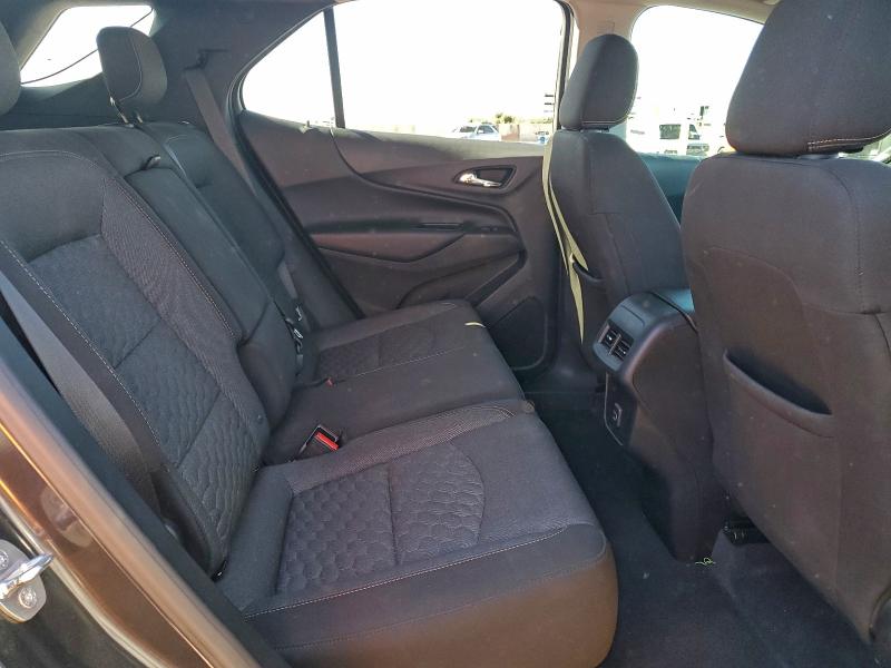 Фото 10 - CHEVROLET EQUINOX