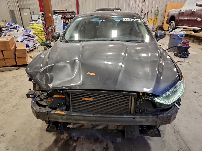 Фото 11 - FORD FUSION