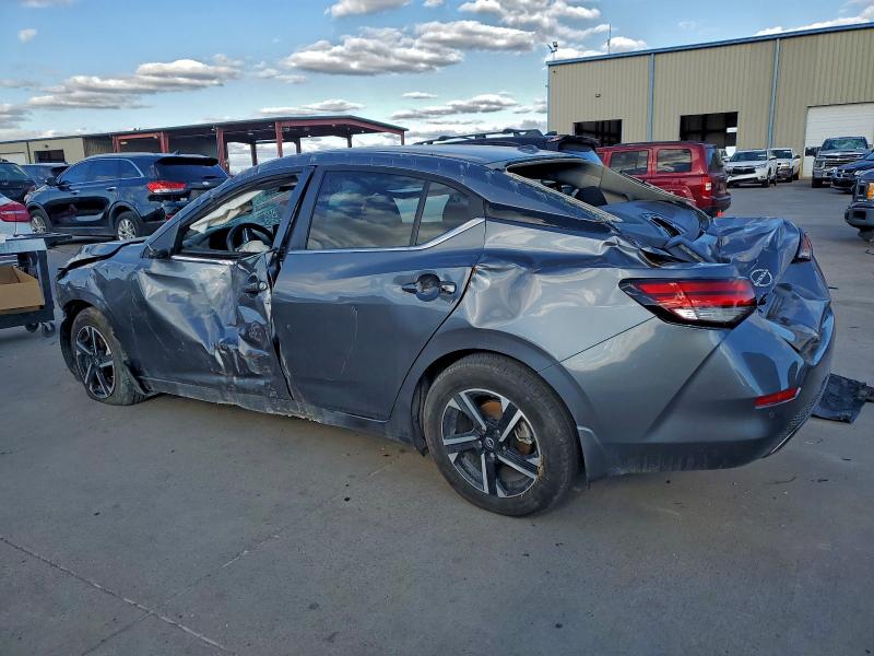 Фото 2 - NISSAN SENTRA