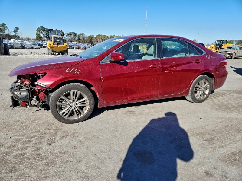 Фото 1 - TOYOTA CAMRY