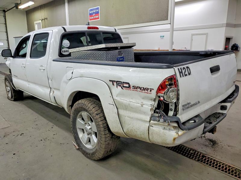 Фото 2 - TOYOTA TACOMA