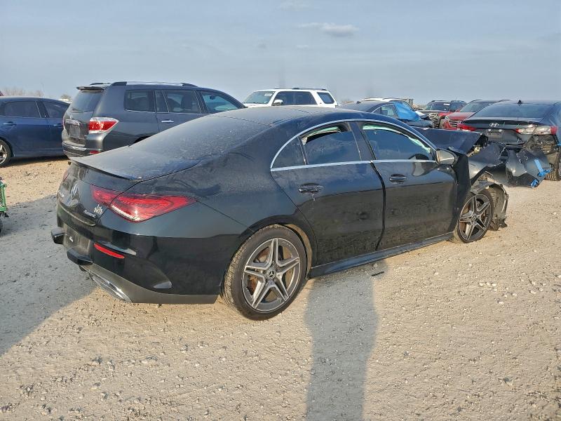 Фото 3 - MERCEDES-BENZ CLA-CLASS